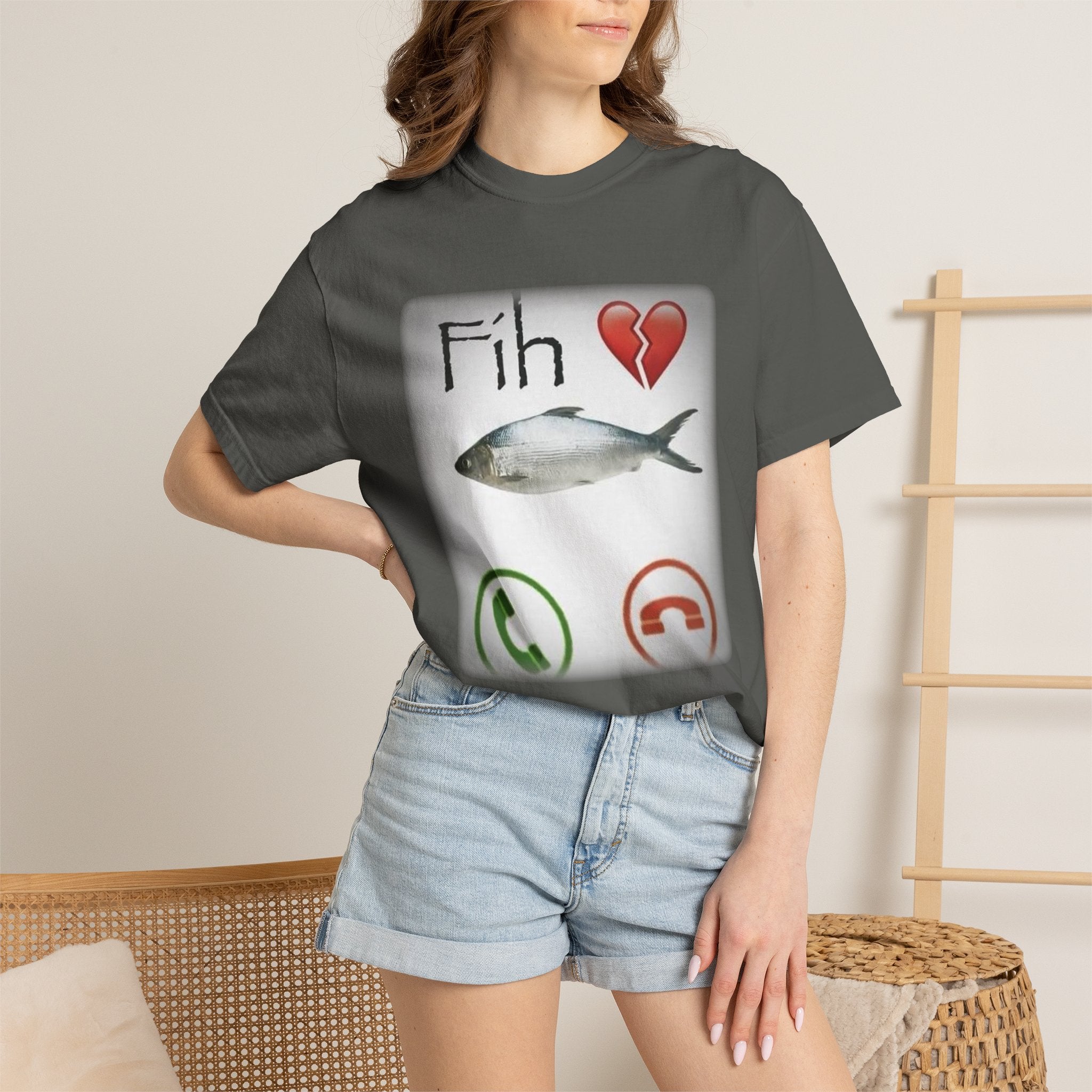 Fih Heart Break Call Meme Shirt | Funny Fish Pun Graphic T-Shirt