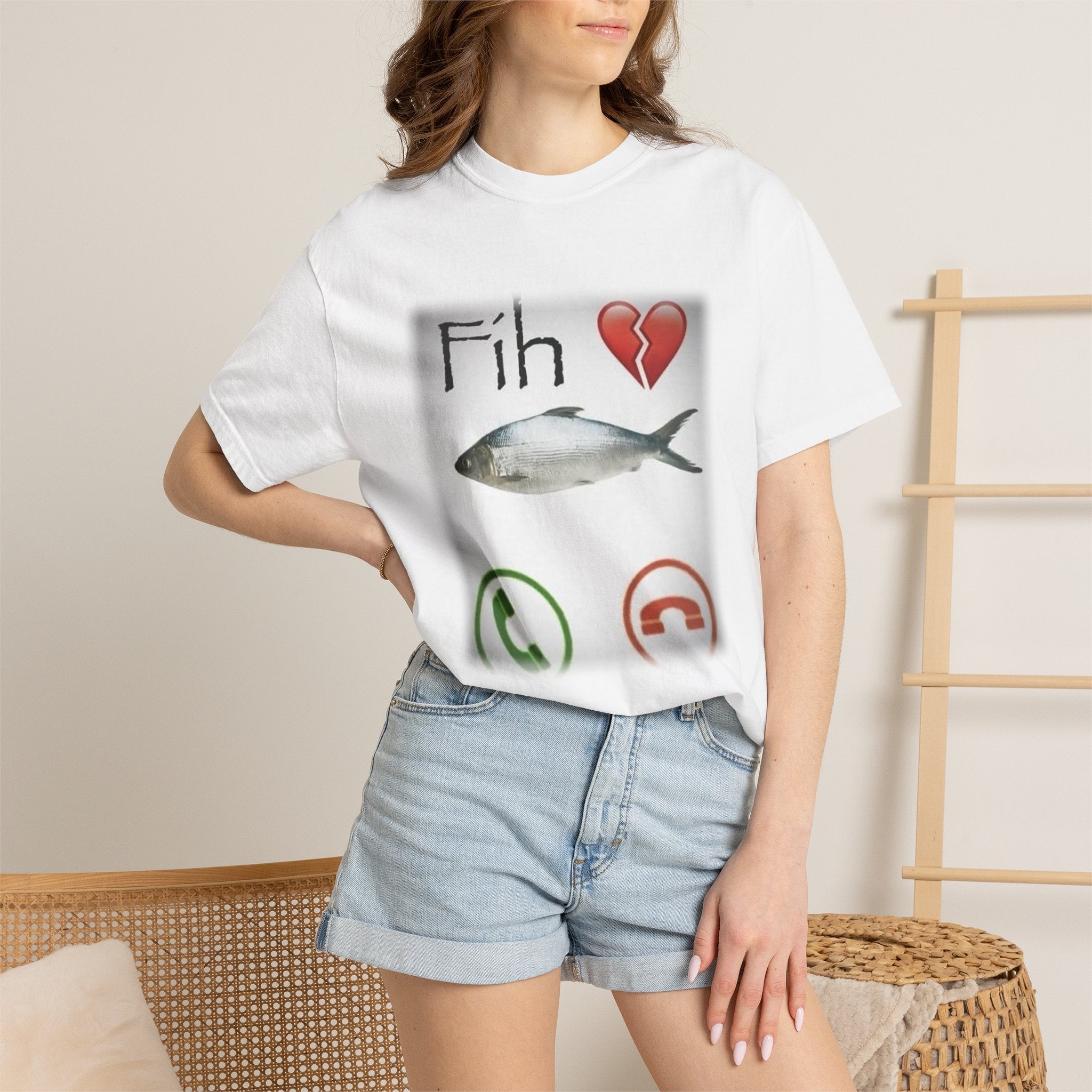 Fih Heart Break Call Meme Shirt | Funny Fish Pun Graphic T-Shirt