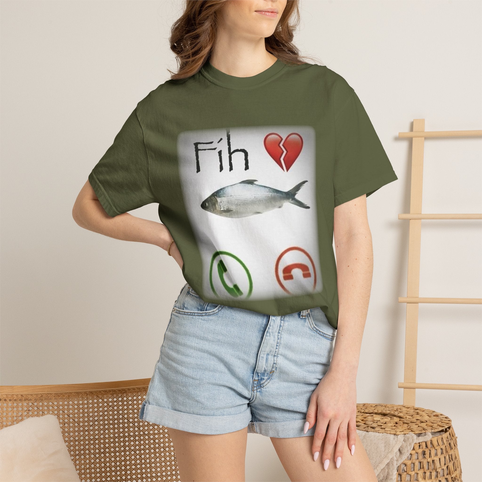Fih Heart Break Call Meme Shirt | Funny Fish Pun Graphic T-Shirt